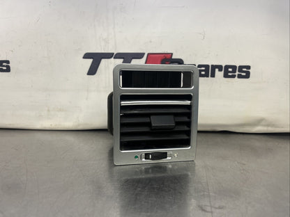 Range Rover L322 Dash Air Vent Driver Side JVE000041