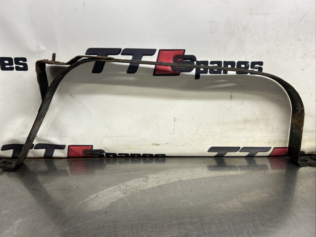 Audi TT Mk1 QUATTRO 1999-2006 PETROL TANK STRAP (Pair)