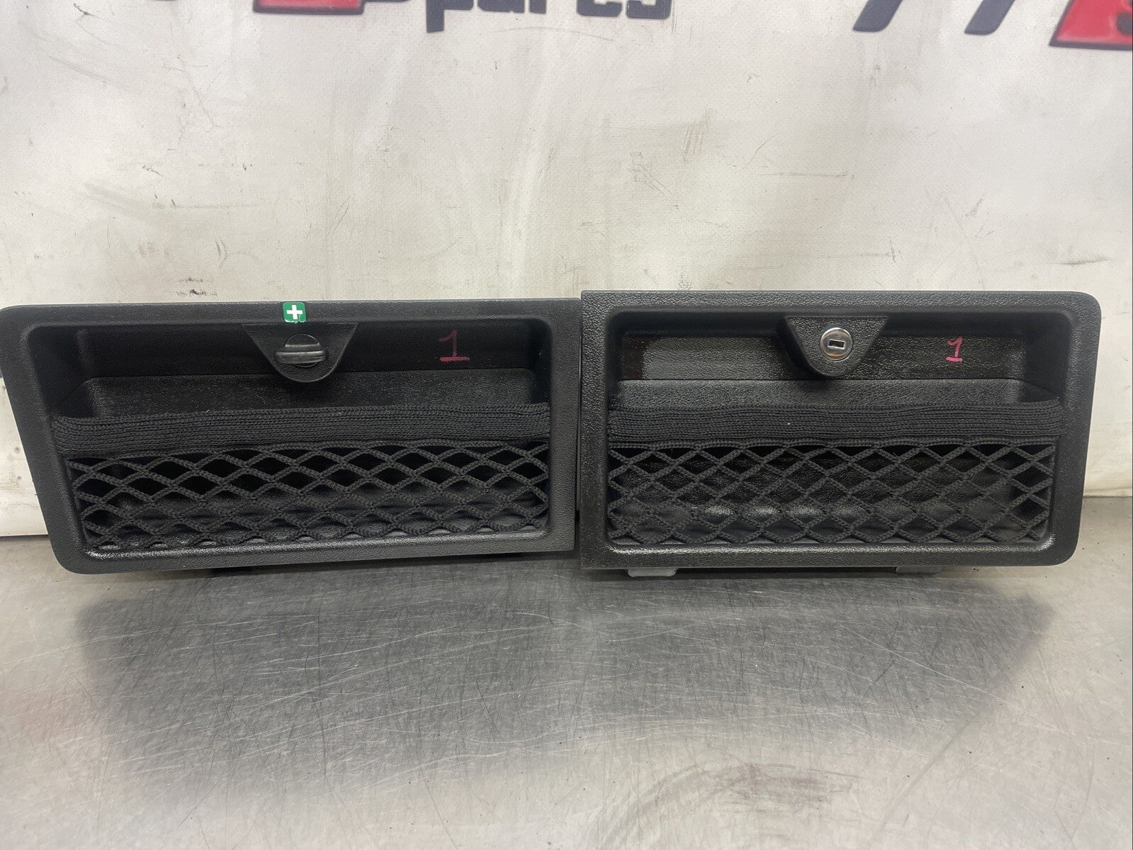 AUDI TT 8N MK1 Roadster Access Panel PAIR 8N7867401 8N7867402