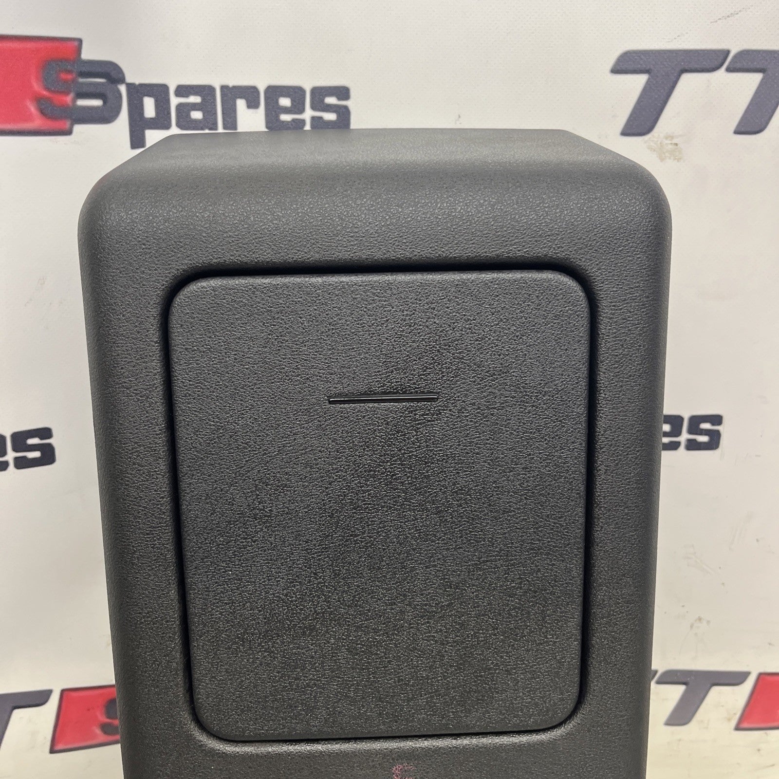 AUDI TT MK1 8N 1.8T ROADSTER MIDDLE CUBBY COVER FLAP STORAGE TRIM BLACK MINT