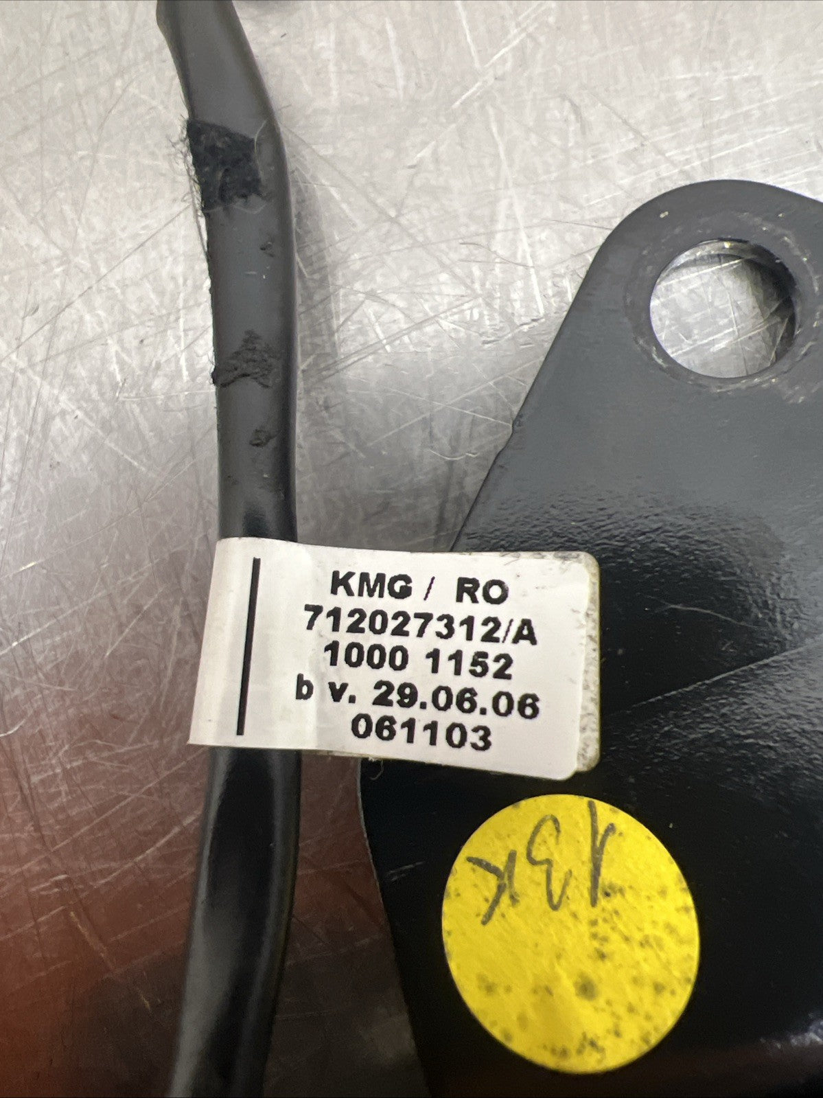 Audi TT MK2 Roadster Passenger Side Left Roof Latch Lock 8J7871443A 2007