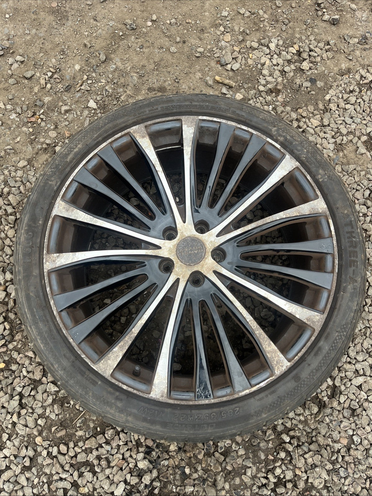 NON GENUINE 22" RANGE ROVER SPORT SVR ALLOY WHEEL