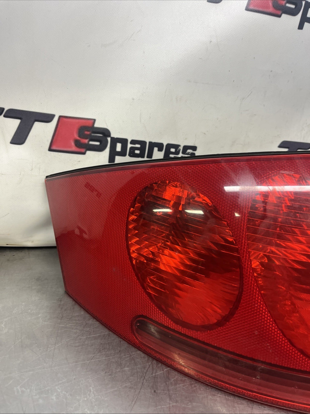 AUDI TT MK1 REAR LIGHTS PAIR 8N 99-06 Late Clear Reverse