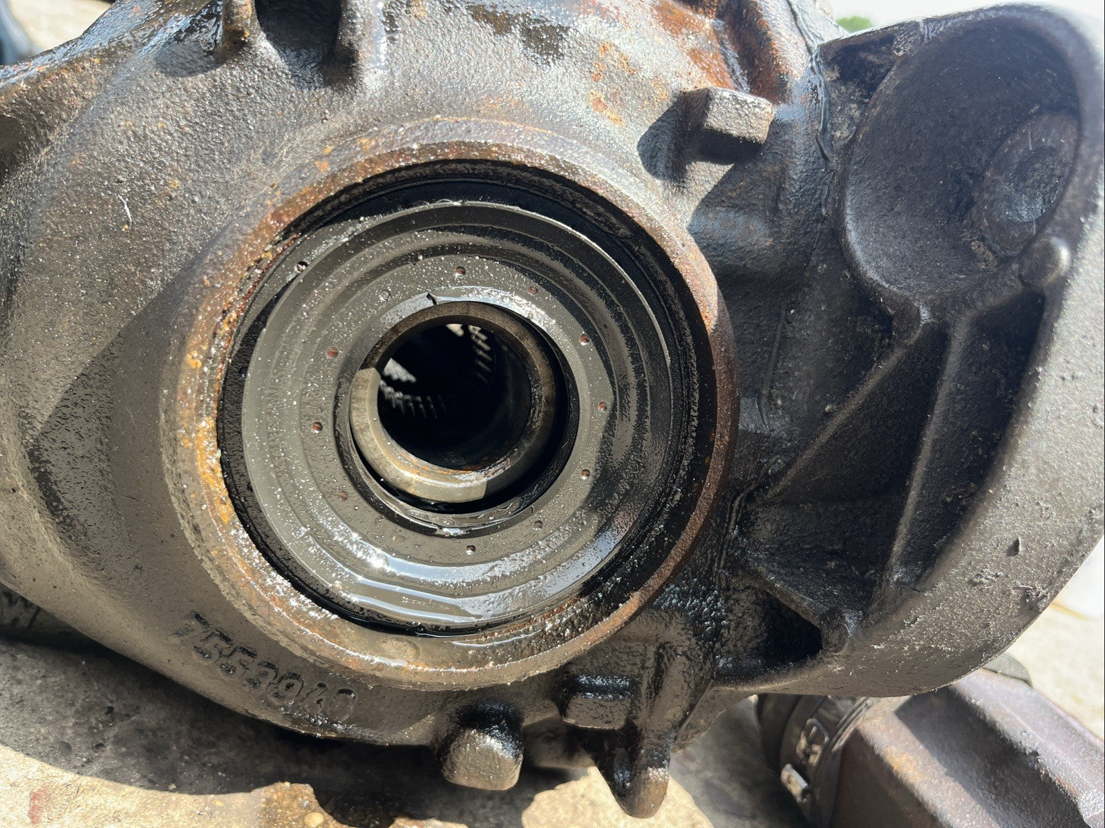 7552523 rear differential for BMW X5 (E70) XDRIVE 2008 3.64 Ratio