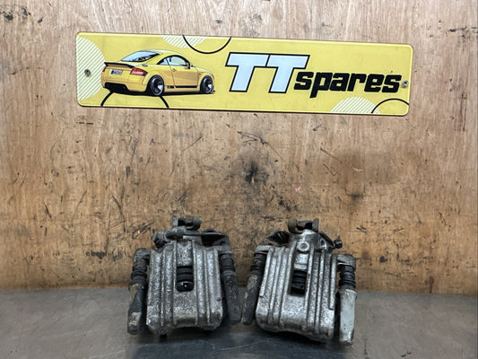 Audi TT Mk1 8N, 180 Pair of Rear Brake Calipers & Carriers - Used (0548)