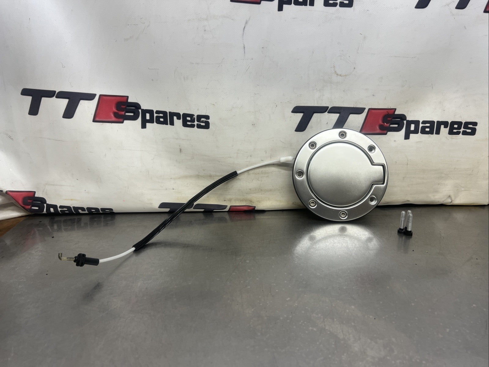 AUDI TT Mk1 Fuel Filler Flap 8N0809905B 98-06