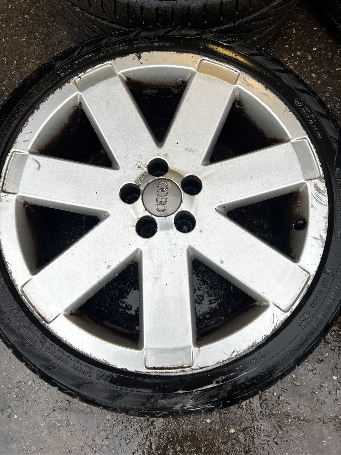 4X AUDI TT 3.2 V6 8N ALLOY WHEELS 8N0601025T