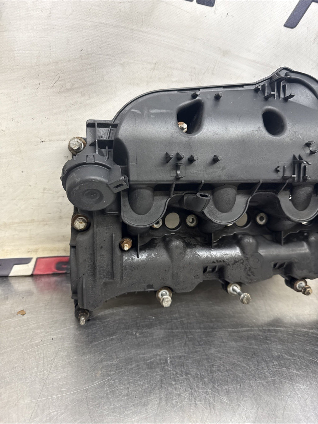 Land Rover Discovery 3 L319 2.7 Tdv6 Diesel Right Rocker Cover 4s7q-9424-H