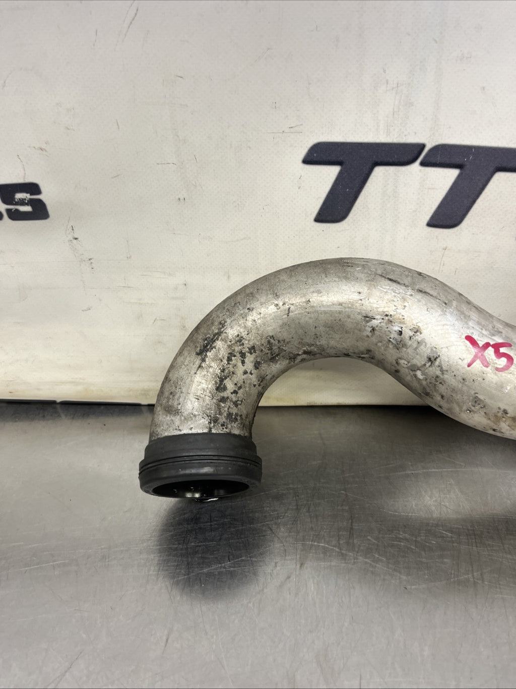 BMW X5 E70 E71 3.0 DIESEL  INTERCOOLER HOSE PIPE 7796291  7801958