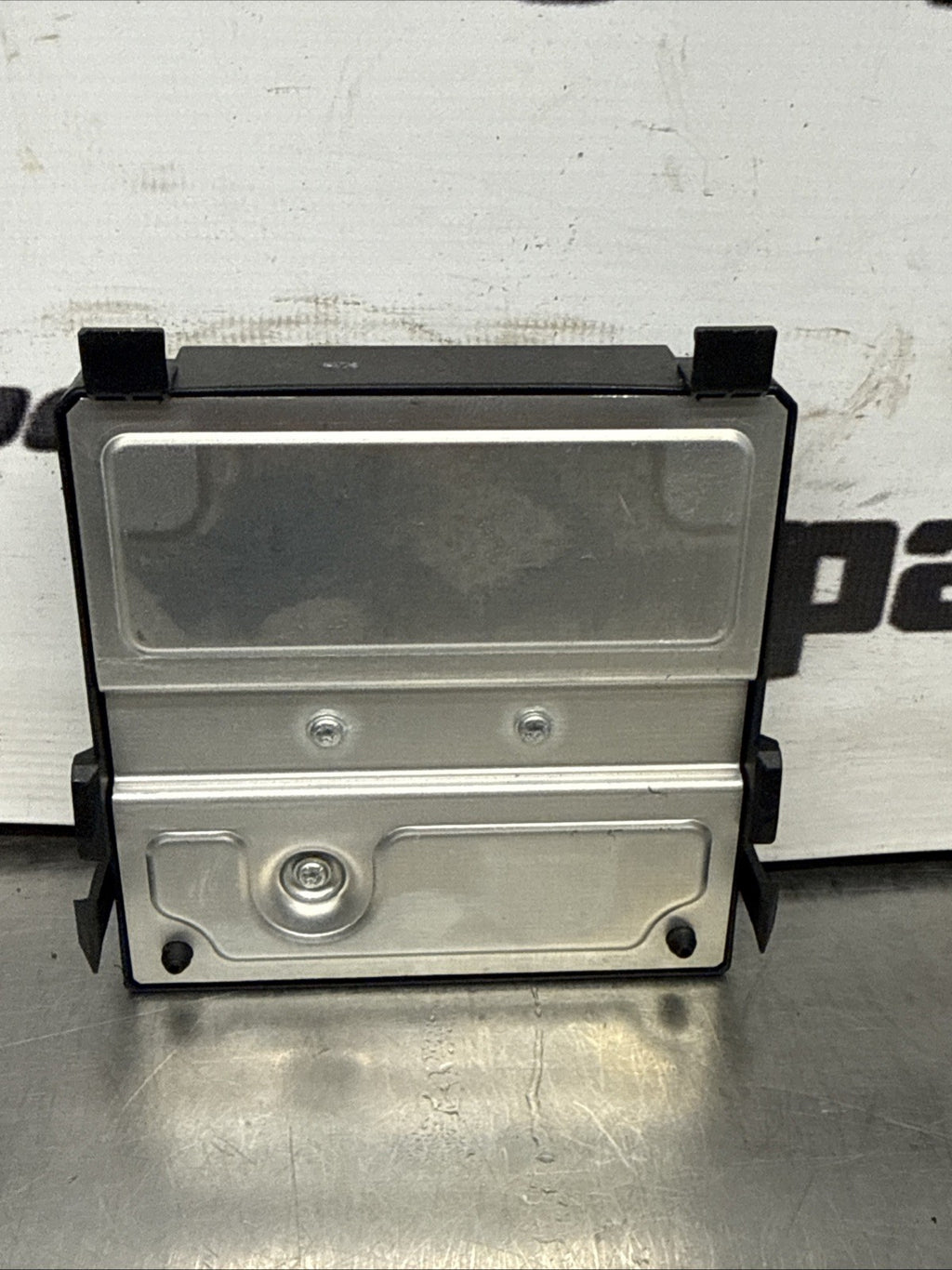 2006-2013 Mercedes S Class W221 Central Gateway Control Module ECU A2215407045