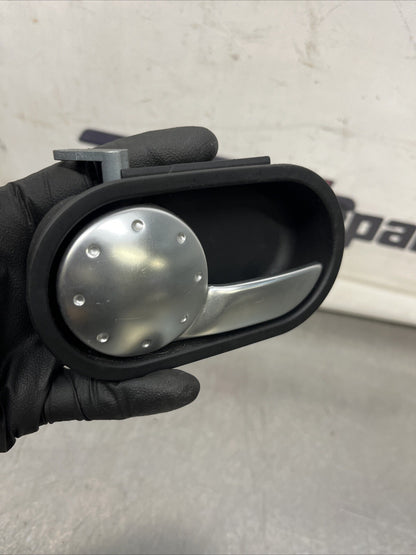 AUDI TT 8N MK1 NEARSIDE LEFT FRONT INTERIOR INTERNAL DOOR HANDLE 8N0837019 PULL