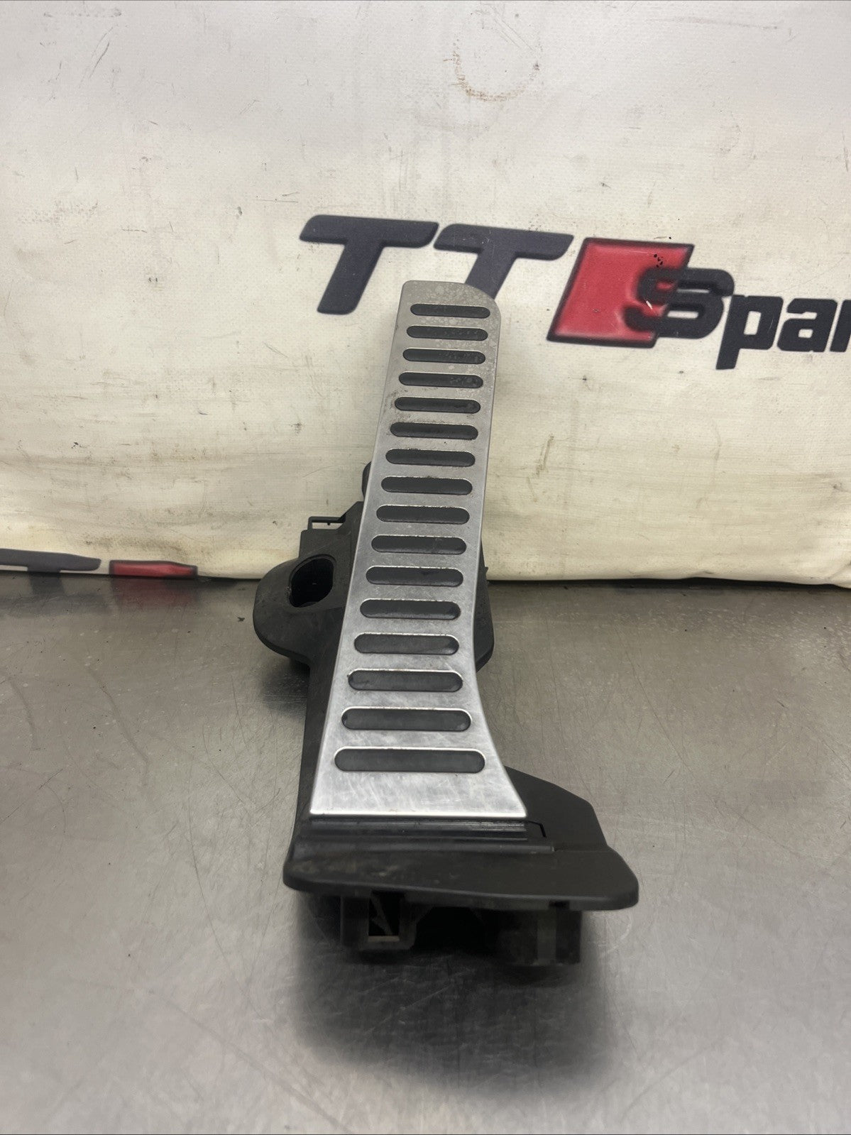 Accelerator Pedal - 1K2723503L - Audi TT MK2 2.0TFSI 2006