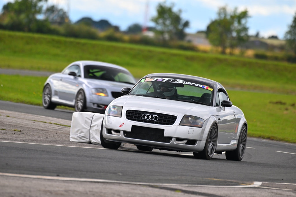 1.8t Quattro Audi TT  track /  race car  / hill climb  295 BHP