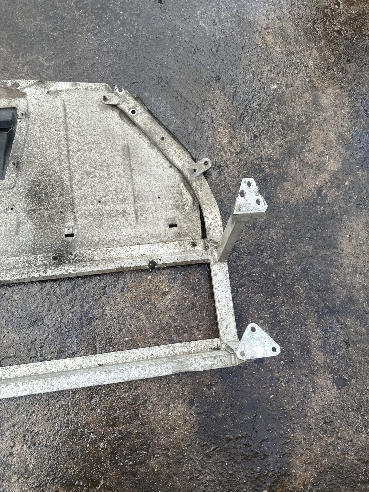 AUDI TT MK2 ROADSTER 8j TTS UNDERTRAY SHIELD REAR HALF 8J7825238 GENUINE 06-14