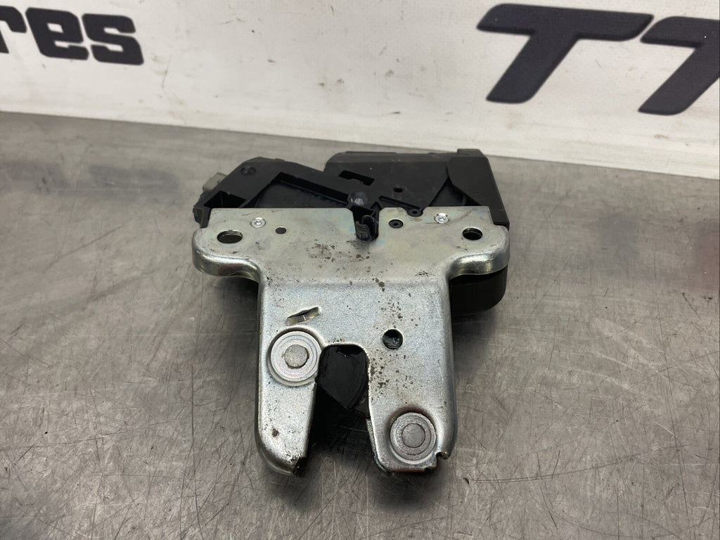 4E0827645A AUDI A4 B8 BOOTLID LOCK LATCH 