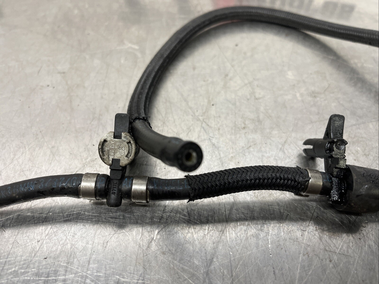BMW 3 5 7 Series 3 E60 E65 E90 E91 M57N2 Fuel Feed Pipe Hose Overflow Oil Line