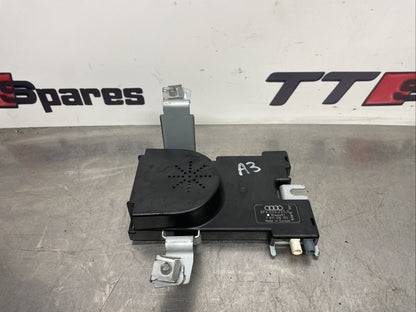 AUDI A3 8P AERIAL ANTENNA AMPLIFIER BOOSTER 2010 8P4035225D