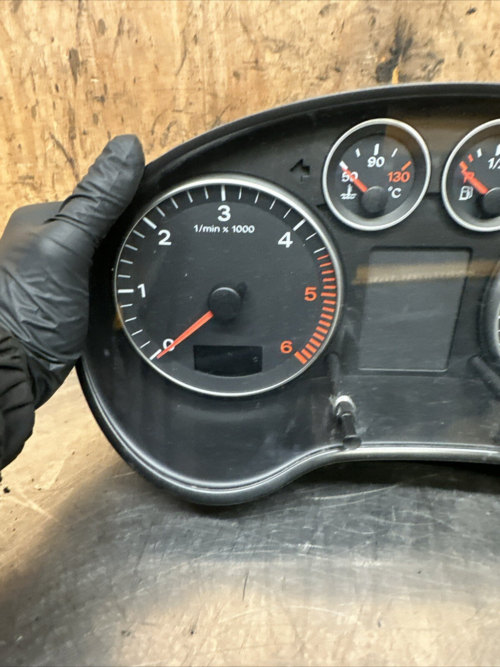 8P0920951KX 2007 AUDI A3 8P 1.9 TDI BXE SPEEDOMETER INSTRUMENT CLUSTER 