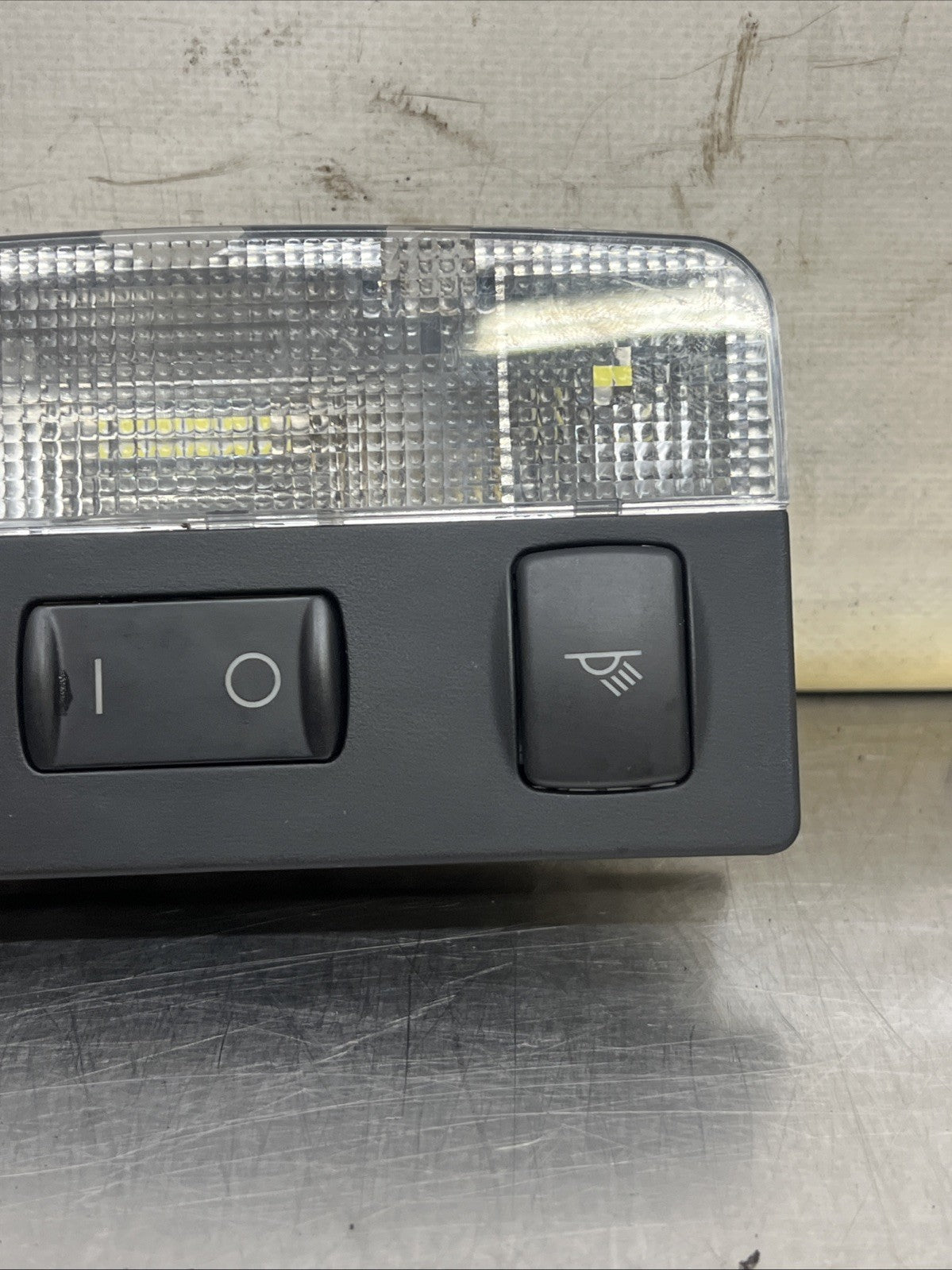 AUDI TT MK1 8N INTERIOR ROOF LIGHT 8N8947111