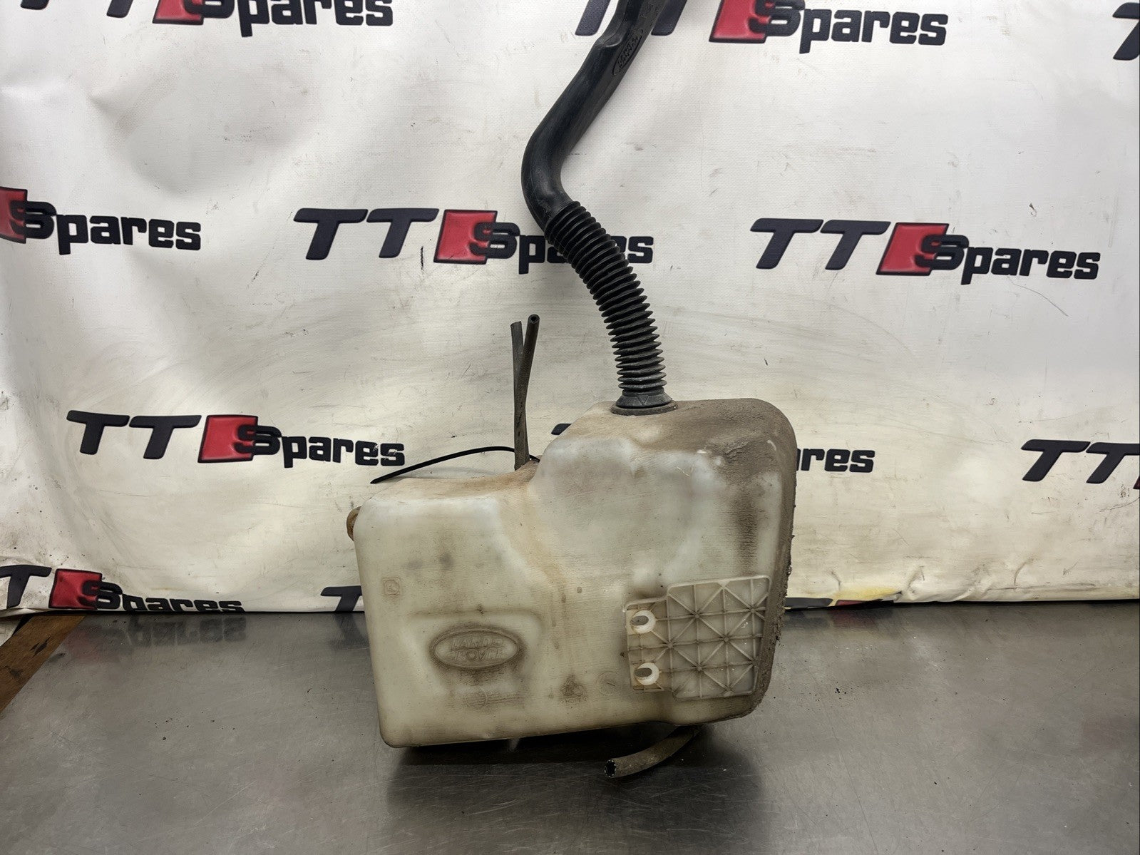 LAND ROVER DISCOVERY WASHER BOTTLE Diesel DMB500040 02-05