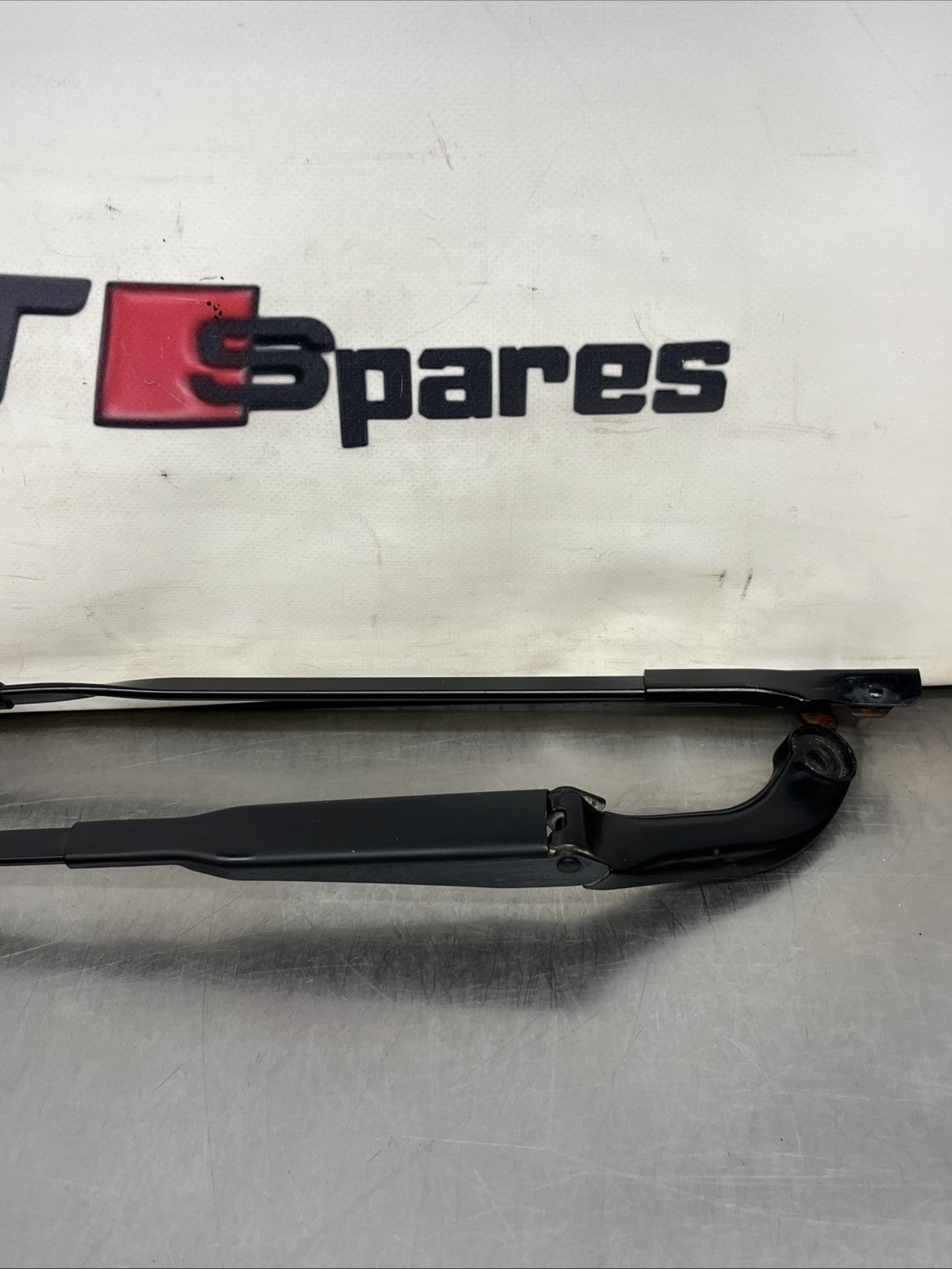 AUDI TT MK1 FRONT WIPER ARMS FACELIFT TYPE (8N QUATTRO 98-06) UPGRADE LATER TYPE