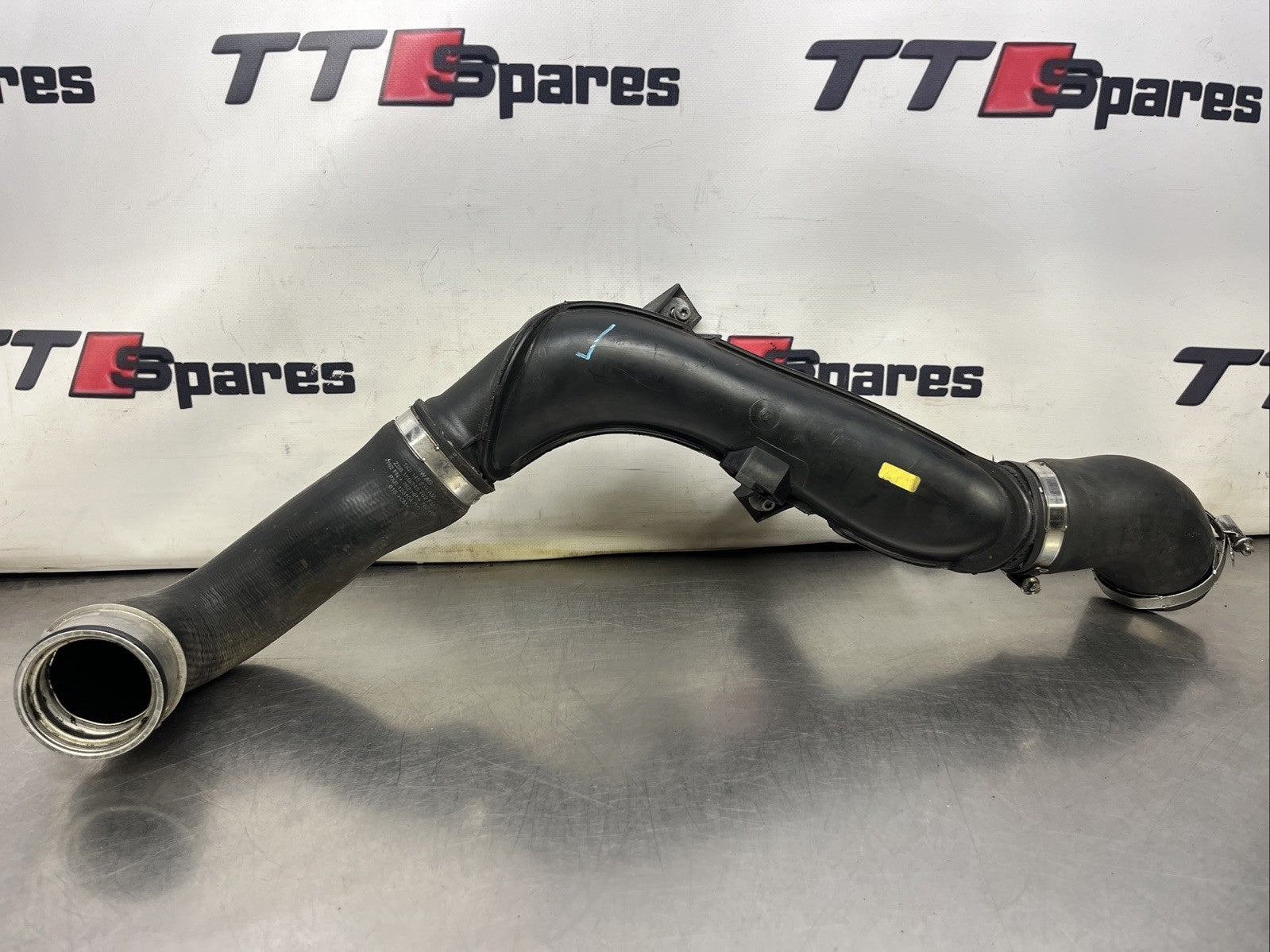 Audi A3 S3 8P 2008 Petrol 118kW intercooler hose pipe 1K0145770N ROC13255