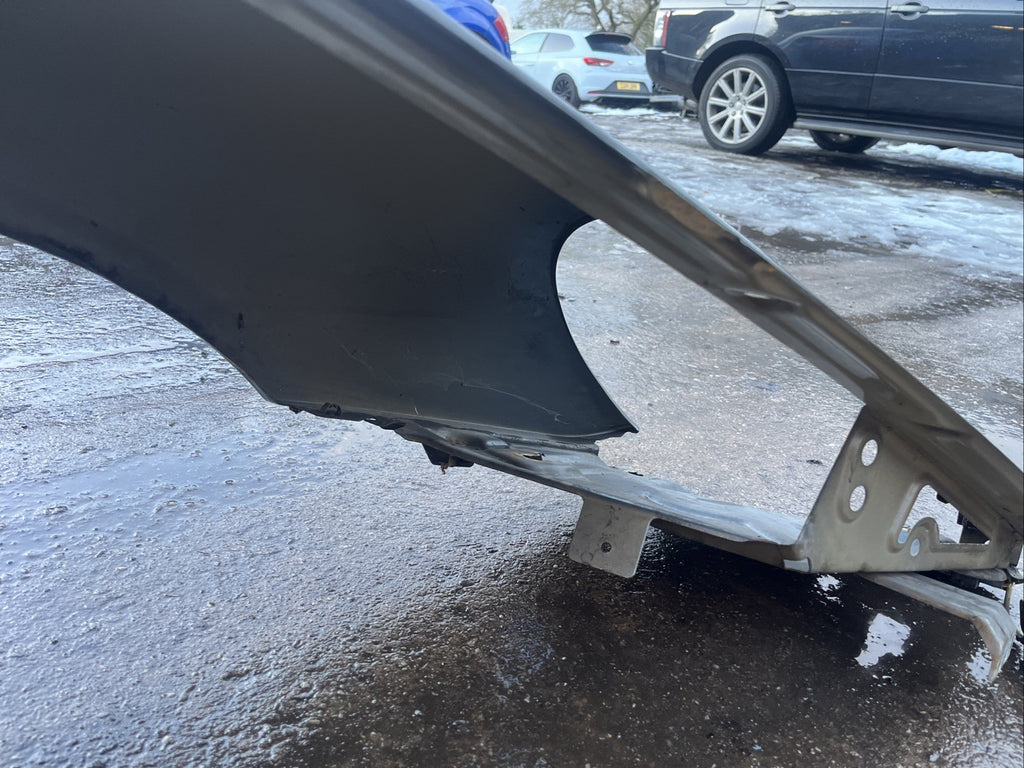 PORSCHE BOXSTER 2005 987 passenger side near Wing good condition