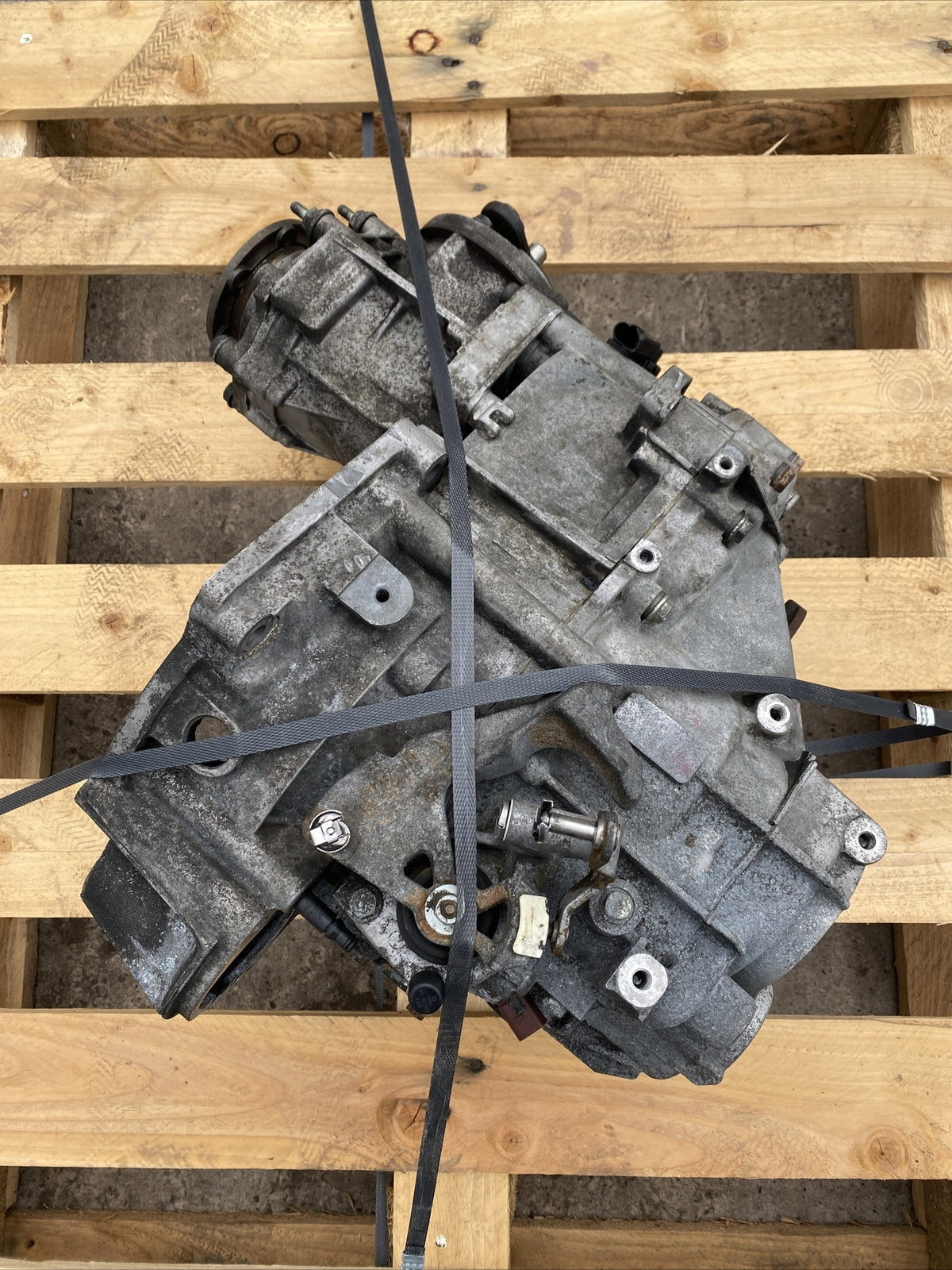 AUDI 8n 99-06 TT 1.8 6 Speed TURBO PETROL QUATTRO MANUAL GEARBOX  CODE FMT