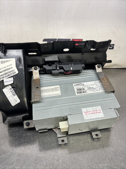2009-12 RANGE ROVER VOGUE L322 CD CHANGER AH4218C830AA