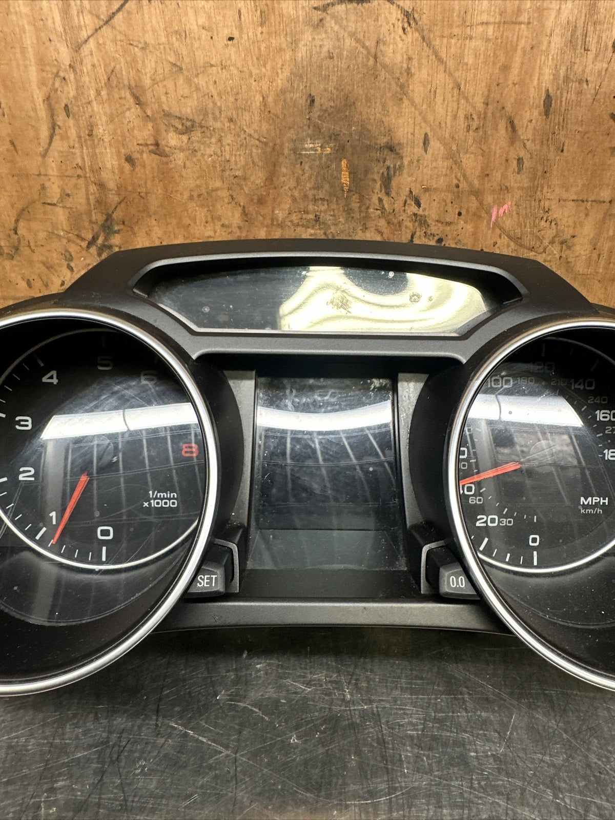 AUDI A5 COUPE SPORT 8T 07-11 SPEEDO CLUSTER 8t0920950P AUDI