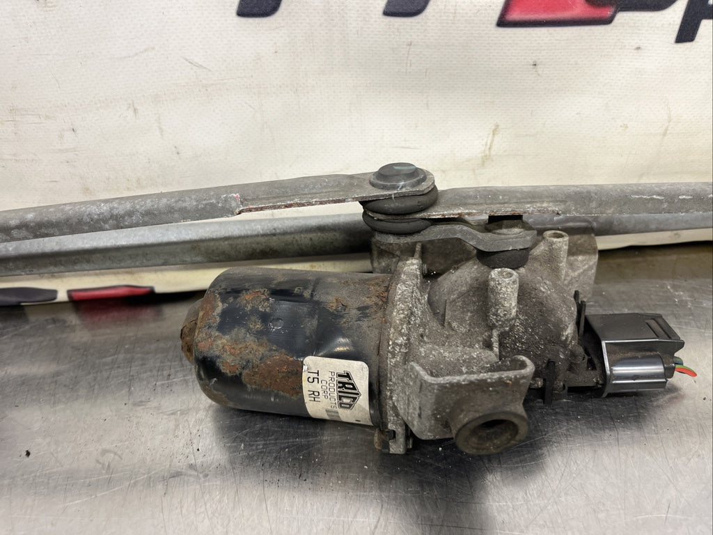RANGE ROVER SPORT L320 05-13 FRONT WIPER MOTOR AND LINKAGE