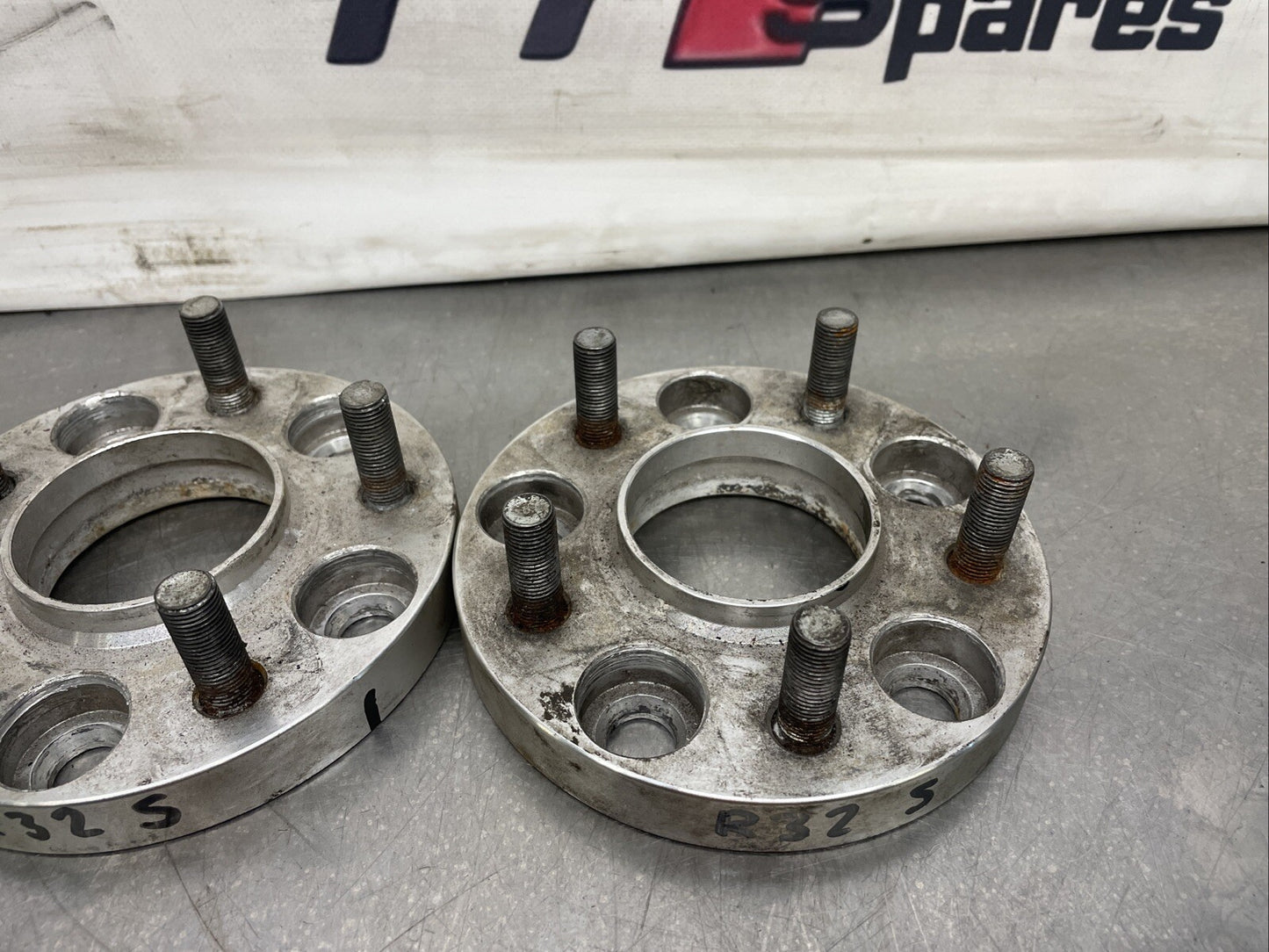 Skyline R32 Wheel Spacers 20mm Pcd 114.3