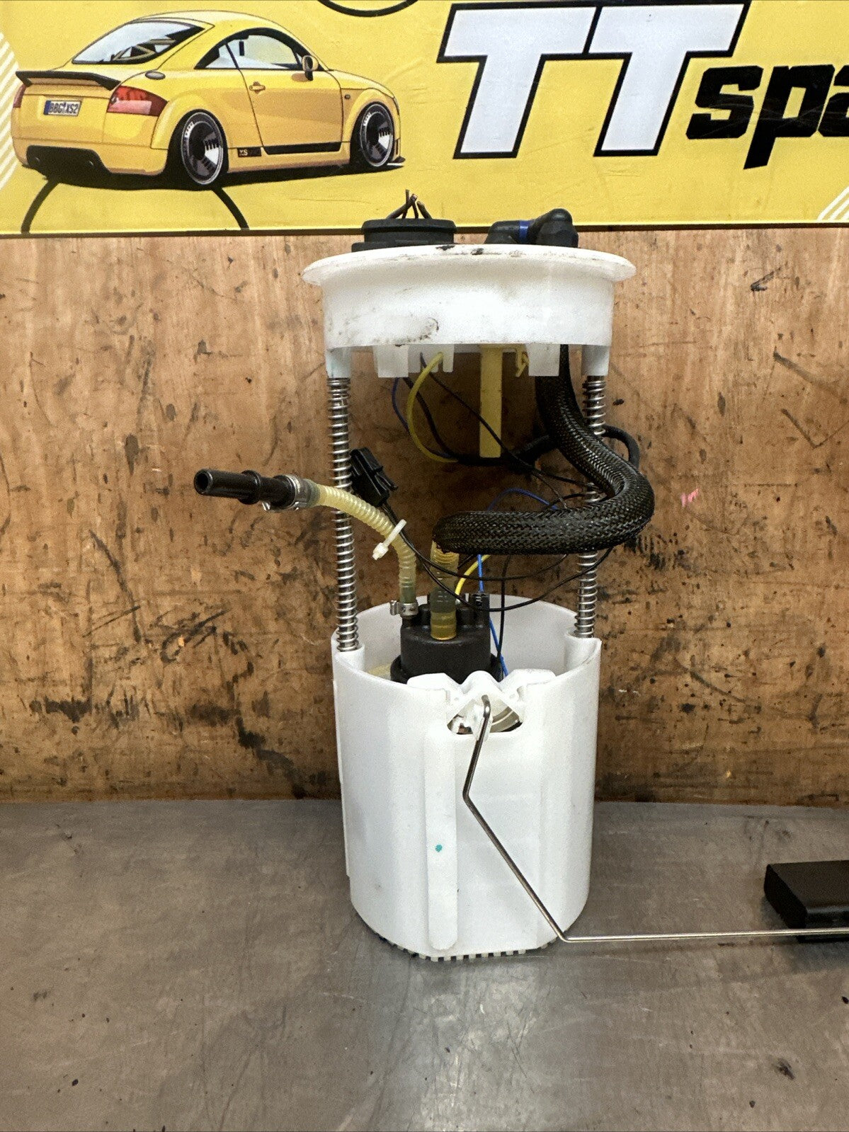 Fuel Parts In-Tank Fuel Pump for Audi TT Sport BFV 1.8 Oct 2005 to Dec 2006