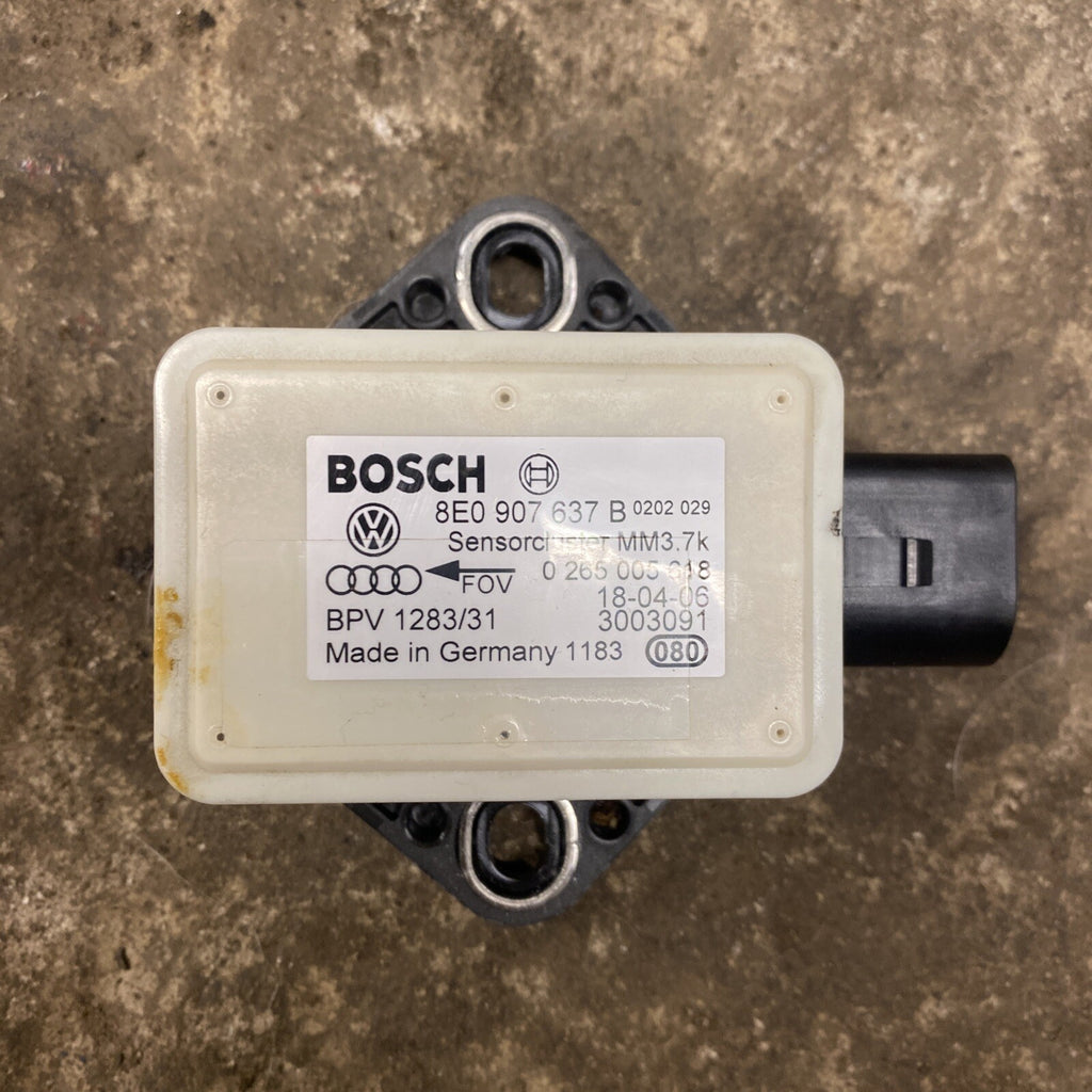 AUDI S4 A6 C6 2.7TDI 08 RHD / ESP YAW RATE SENSOR / 8E0907637B
