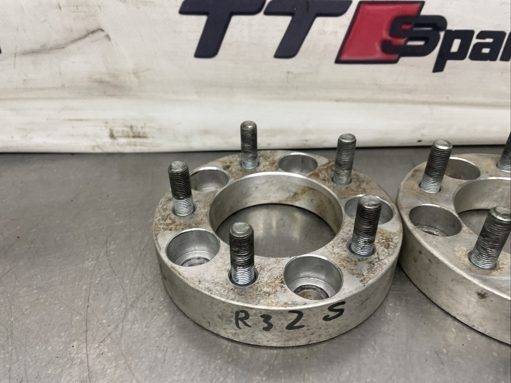 Skyline R32 Wheel Spacers 30mm  Pcd 114.3