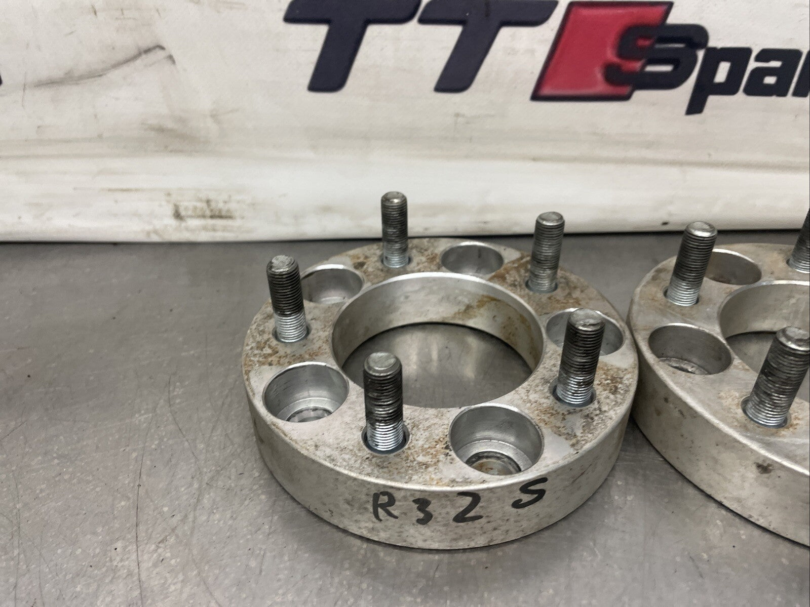Skyline R32 Wheel Spacers 30mm  Pcd 114.3