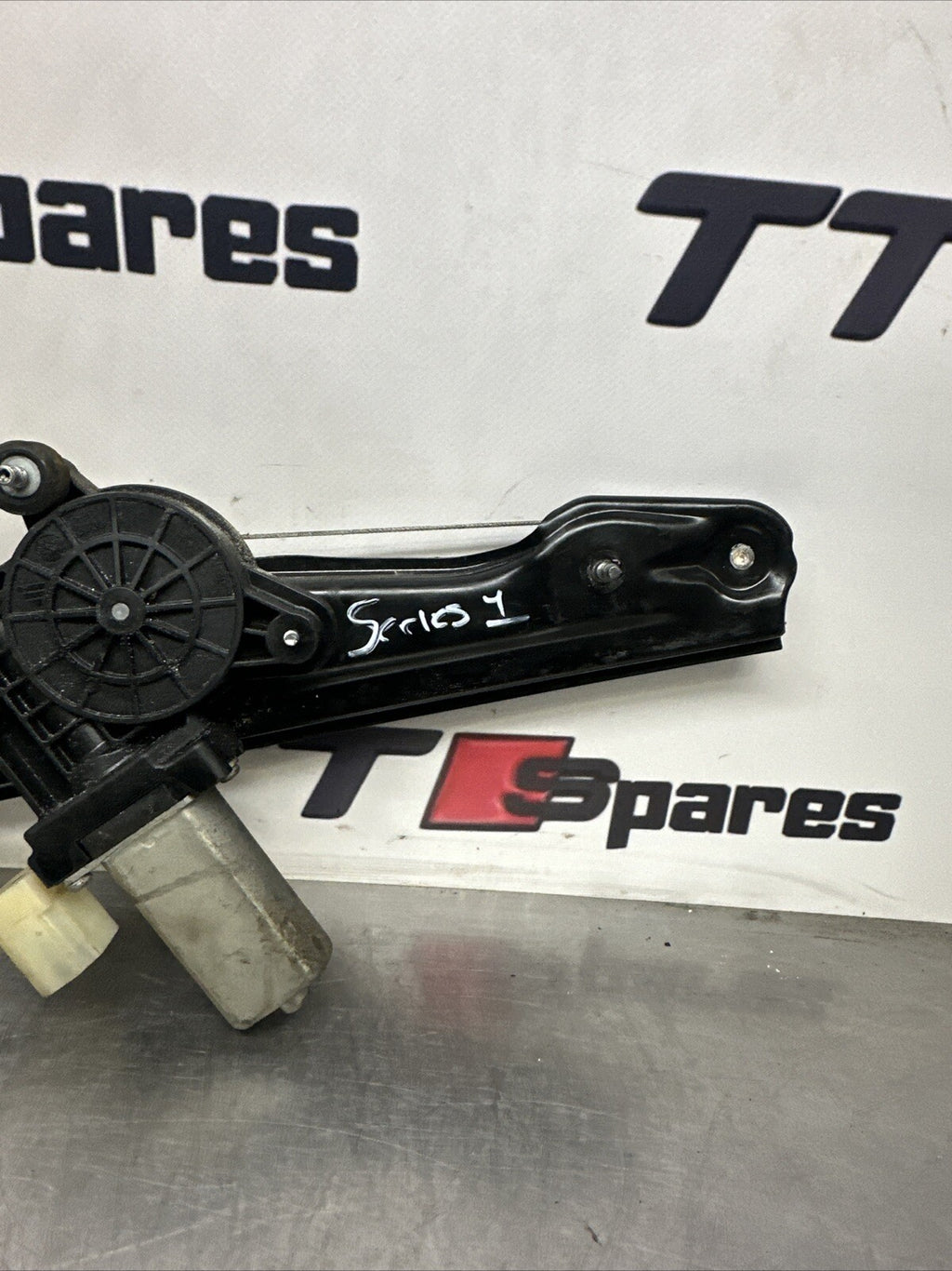 7242556 BMW Driver O/S Right Rear Window Regulator 1 Series F20 
