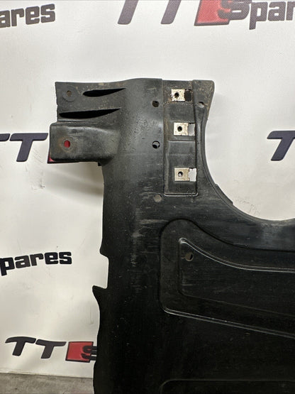 AUDI TT MK1 8N 98-06 1.8T LEFT LOWER FUEL TANK TRIM COVER 8N0825213D