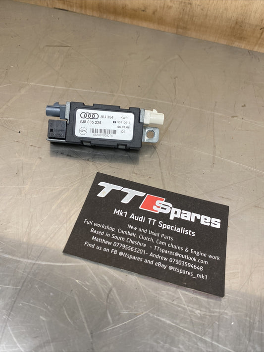 AUDI TT MK2 8J AERIAL ANTENNA AMPLIFIER MODULE 2011 8J8035225