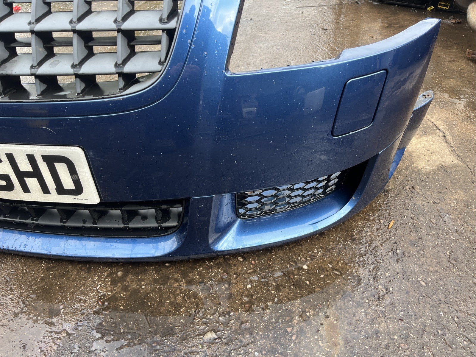AUDI TT 8n mk1 3.2 V6 COMPLETE FRONT BUMPER + GRILLS WASHER JETS Mauritius Blue
