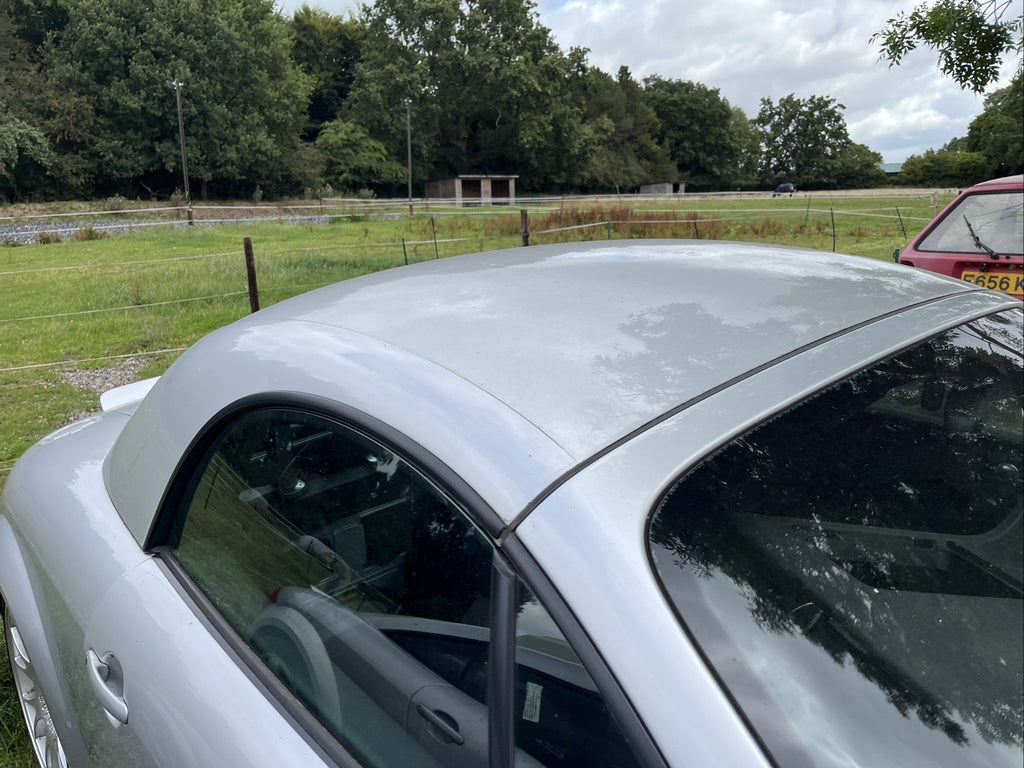 MK1 AUDI TT ROADSTER LY7W SILVER HARDTOP HARD TOP ROOF WITH HARDWEAR 8N 98-06