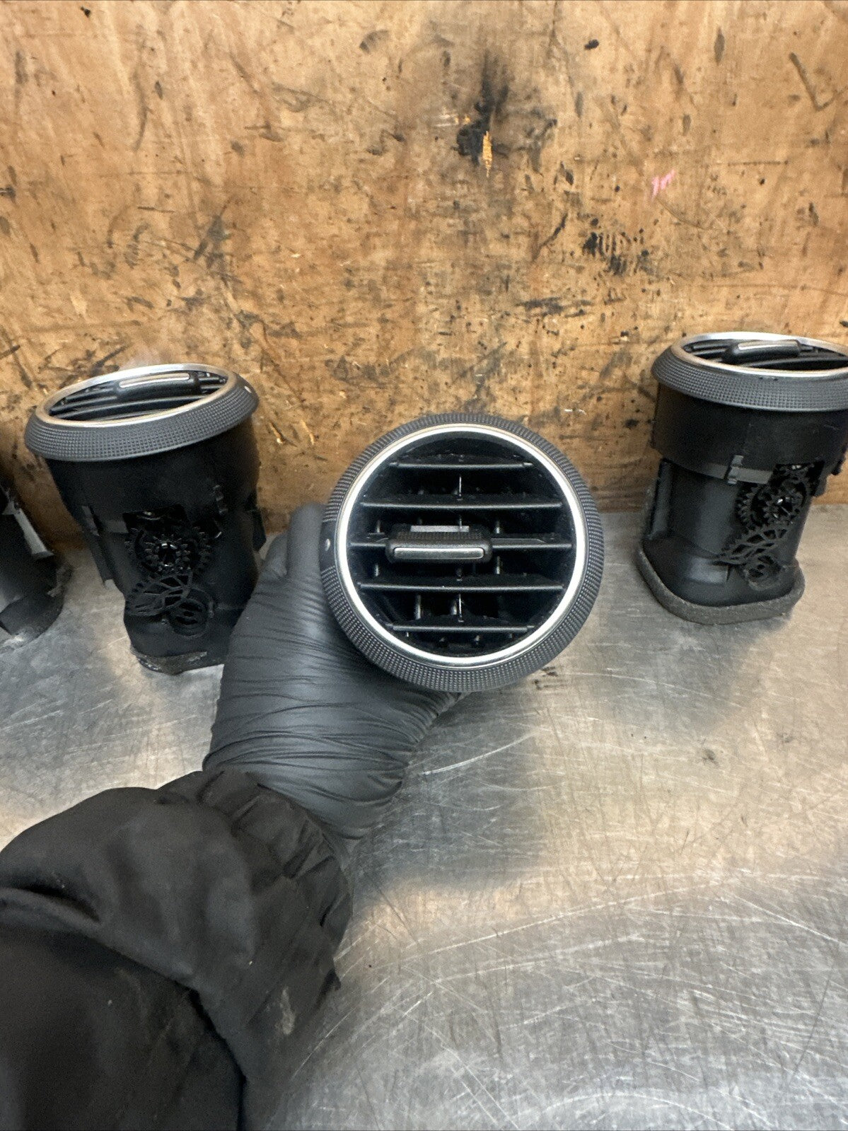 2012 AUDI A3 SET OF 4 DASHBOARD AIR VENTS 8P0820901A #1