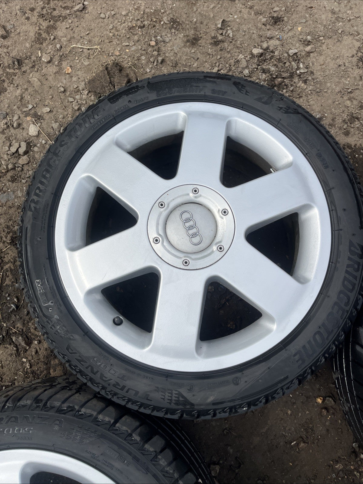 Genuine Audi TT 8N Mk1 17" Alloy Wheels Rims + tyres 5x100 8N0601025A 225/45R17
