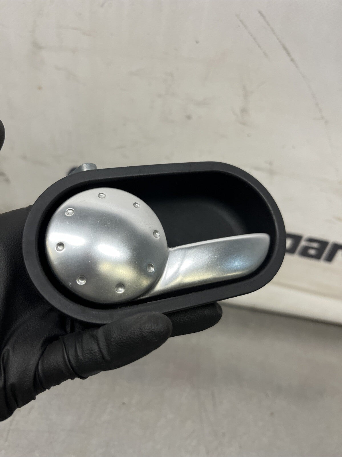 AUDI TT 8N MK1 NEARSIDE LEFT FRONT INTERIOR INTERNAL DOOR HANDLE 8N0837019 PULL