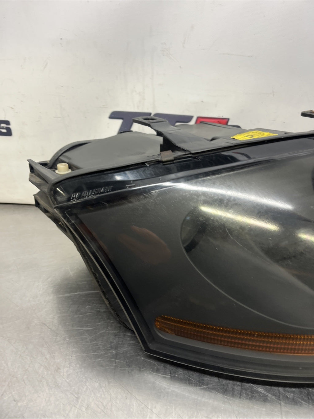 Audi TT 8N MK1 Xenon Genuine Front Headlight O/S Right Driver Side 8N0941004BF