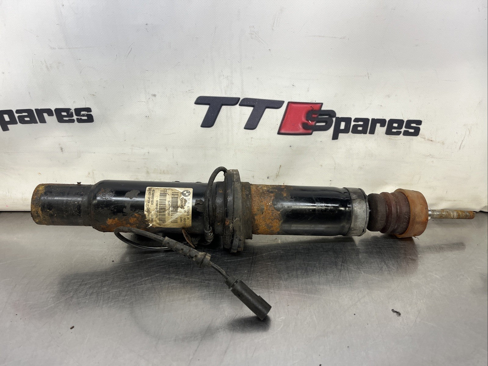 Spring Strut BMW X5 E70 Front Left N/S Shock Absorber Adaptive Drive 6777573