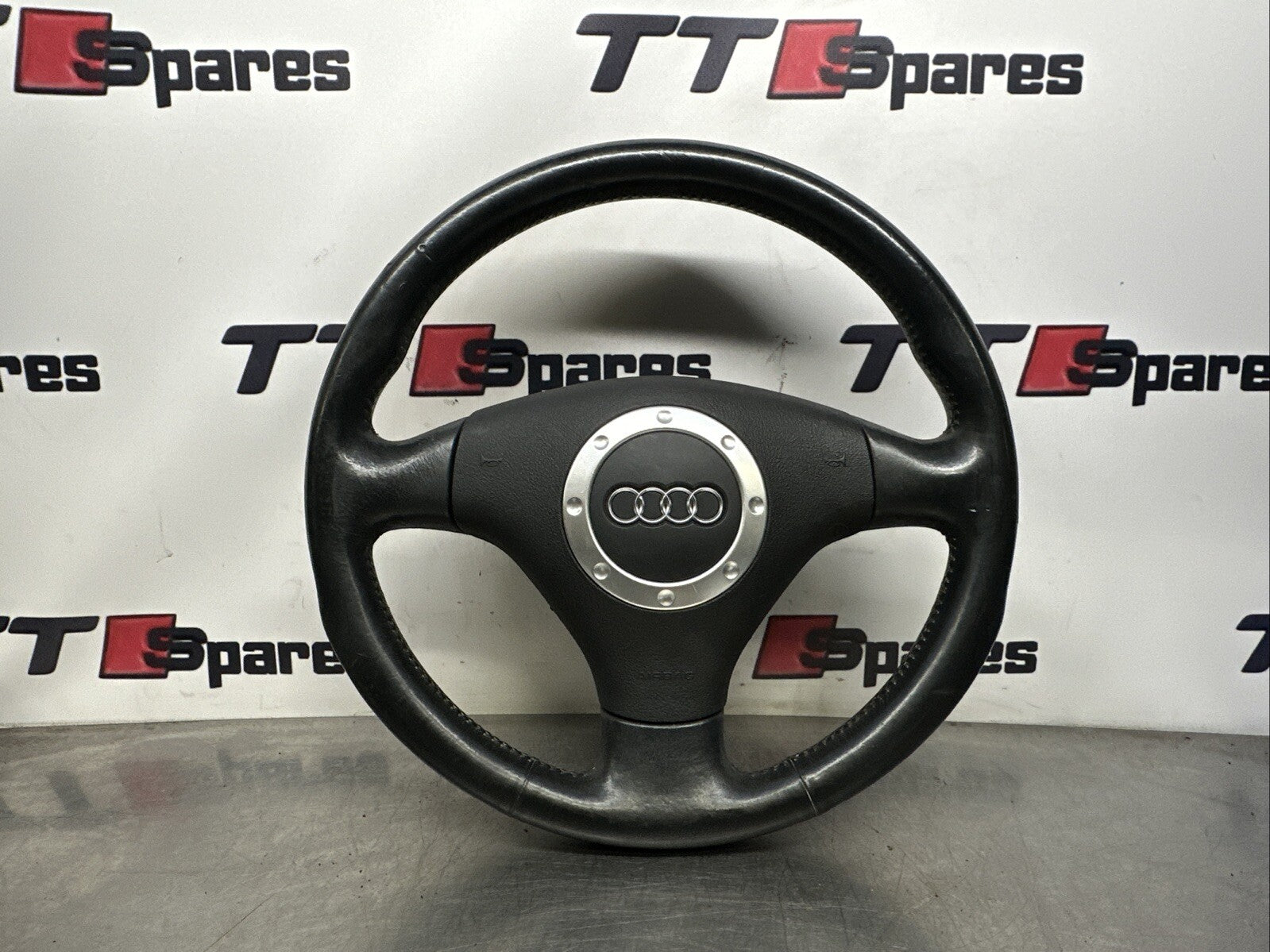 Audi TT Mk1 8N 1998-2006 Steering Wheel inc Centre Horn Button Press