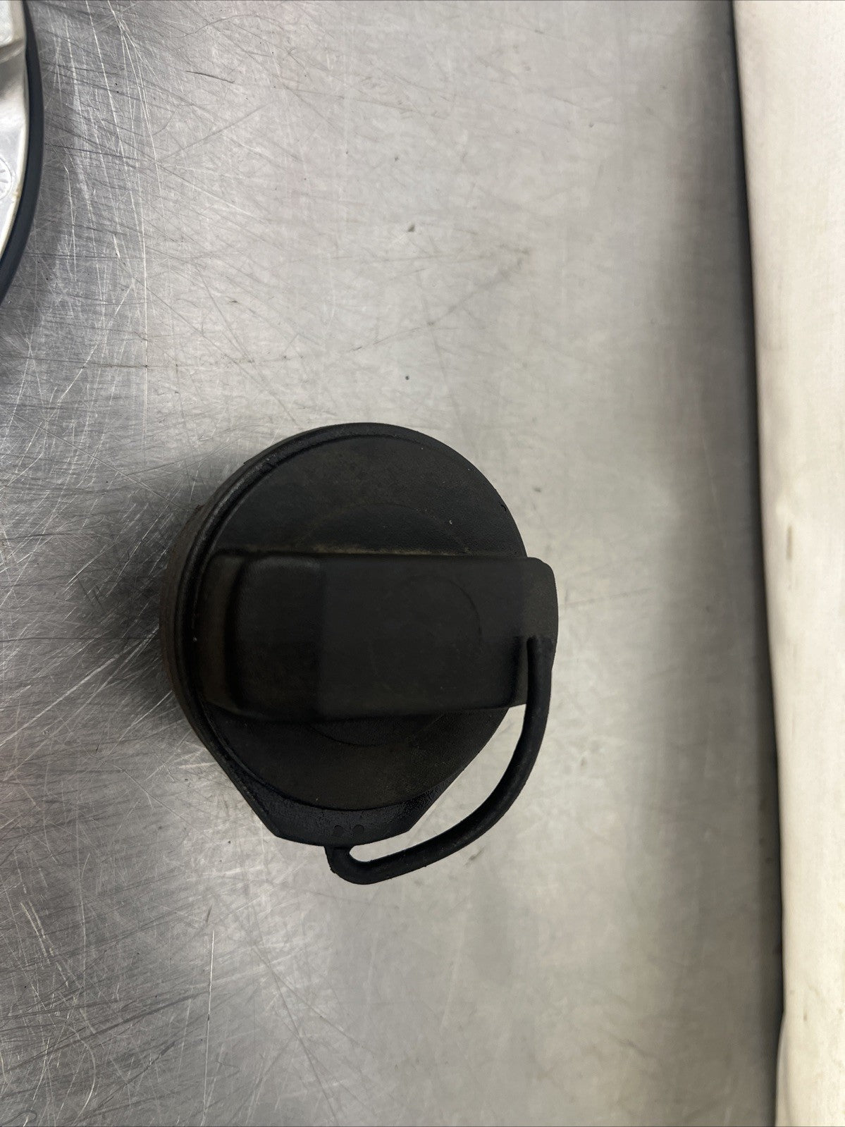 AUDI TT FUEL FILLER CAP DOOR ASSEMBLY MK1 1998-2006