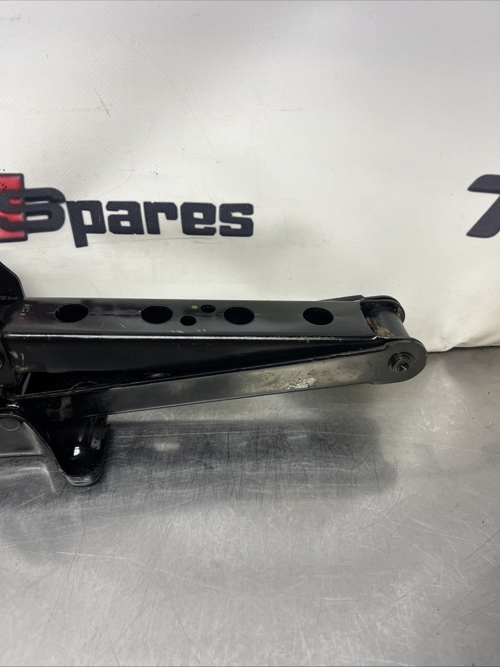 675366401 Land Rover Range Rover Sport L320 2005 Lift car lifting jack ESP29897