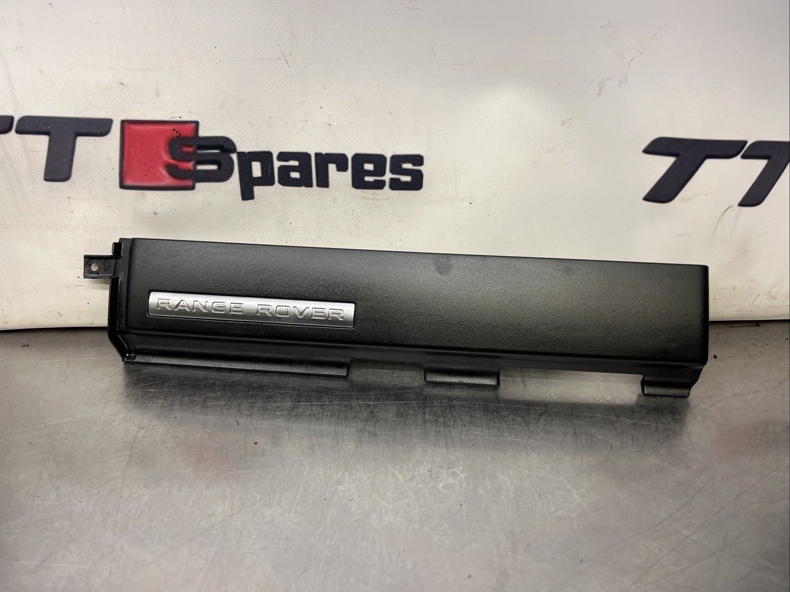 @ RANGE ROVER L322 2012 VOGUE FRONT DASH PASSENGER SIDE TRIM PANEL FAG500430XXX